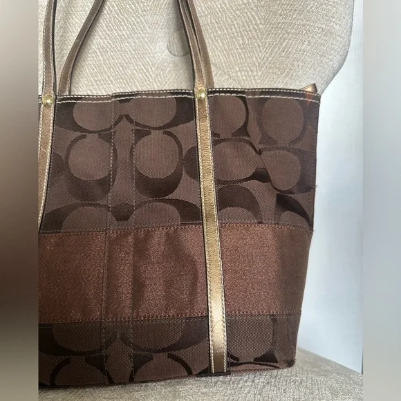 Coach Vintage Tote 11098 (Brown with Metallic Bronze Trimming) - Picture 8 of 16
